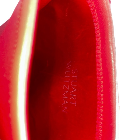 Authentic Stuart Weitzman heeled ankle boot with pointed toe in red leather. - Picture 6 of 8